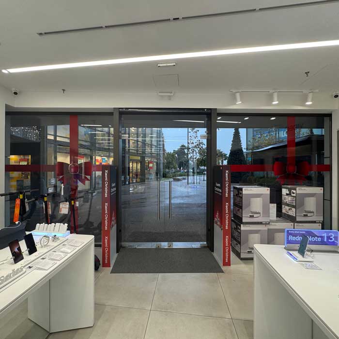 MI Stores Chirstmas Decorations
