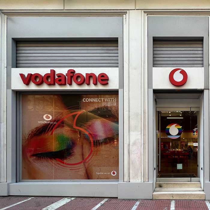 Vodafone Store Pride